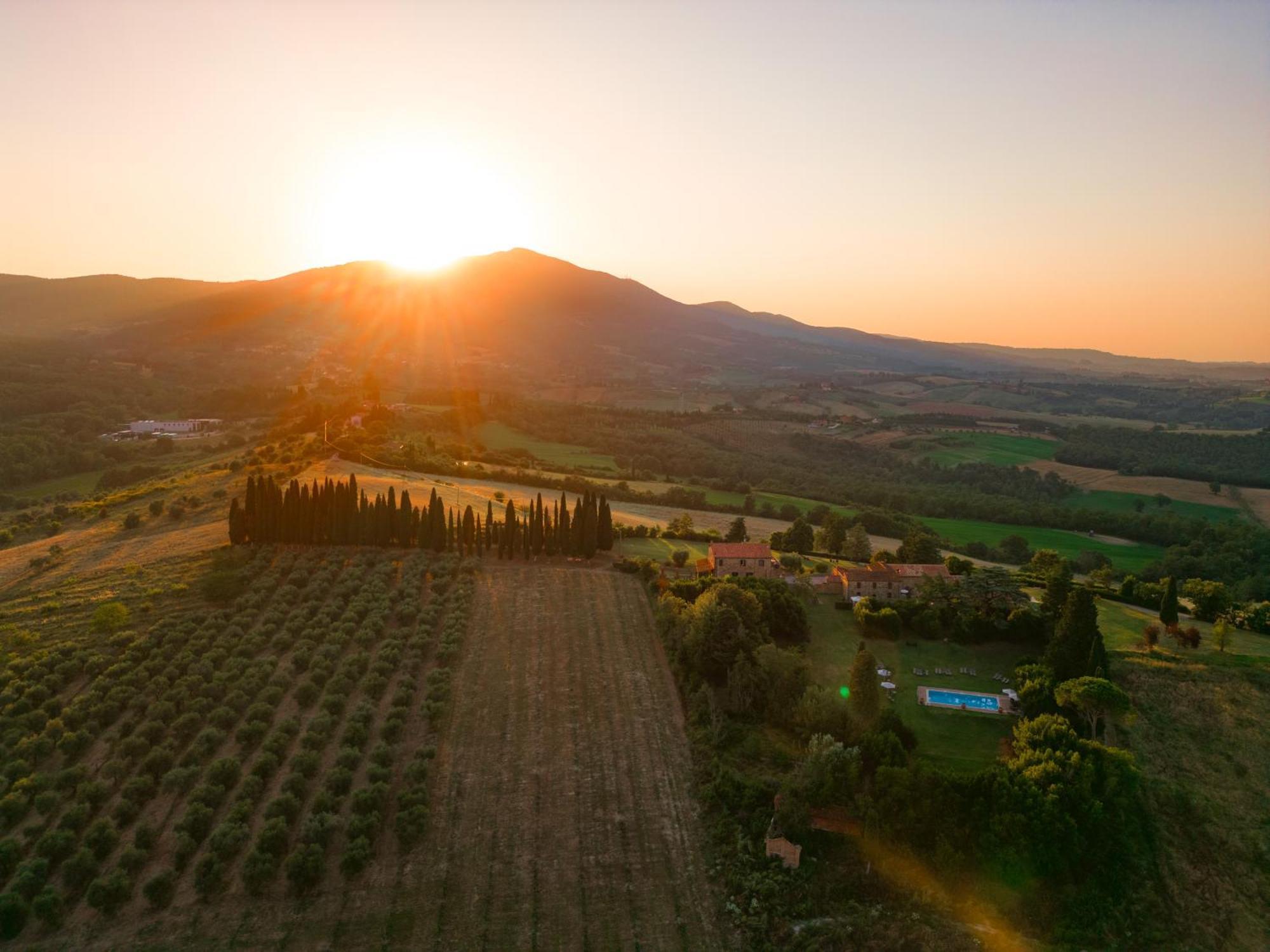 Agriturismo Spazzavento Palazzone Exterior photo