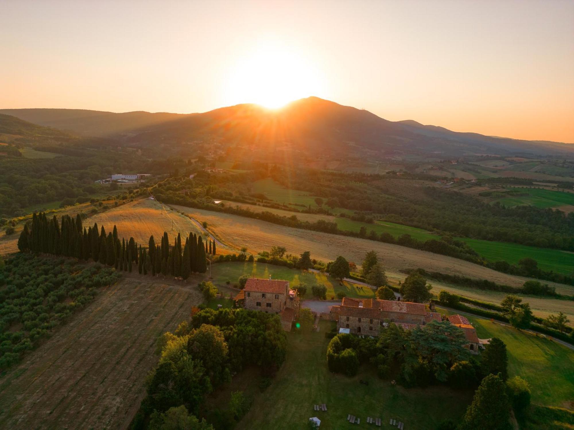 Agriturismo Spazzavento Palazzone Exterior photo